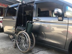 車いす昇降装置・ピラーリフト