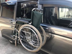 車いす昇降装置・ピラーリフト