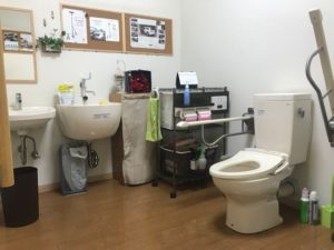 ブレイブボア株式会社・多目的トイレ