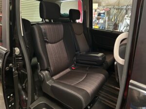 福祉車両改造・セレナ・車いすリフト
