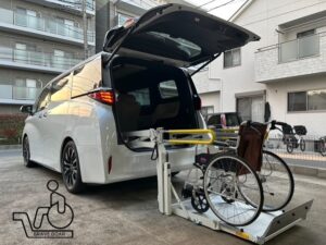 福祉車両改造・車いすリフト・40アルファード