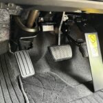 福祉車両改造・左足アクセル・トヨタ・アルファード