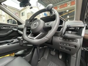 福祉車両改造・エクストレイル・自操式手動運転装置